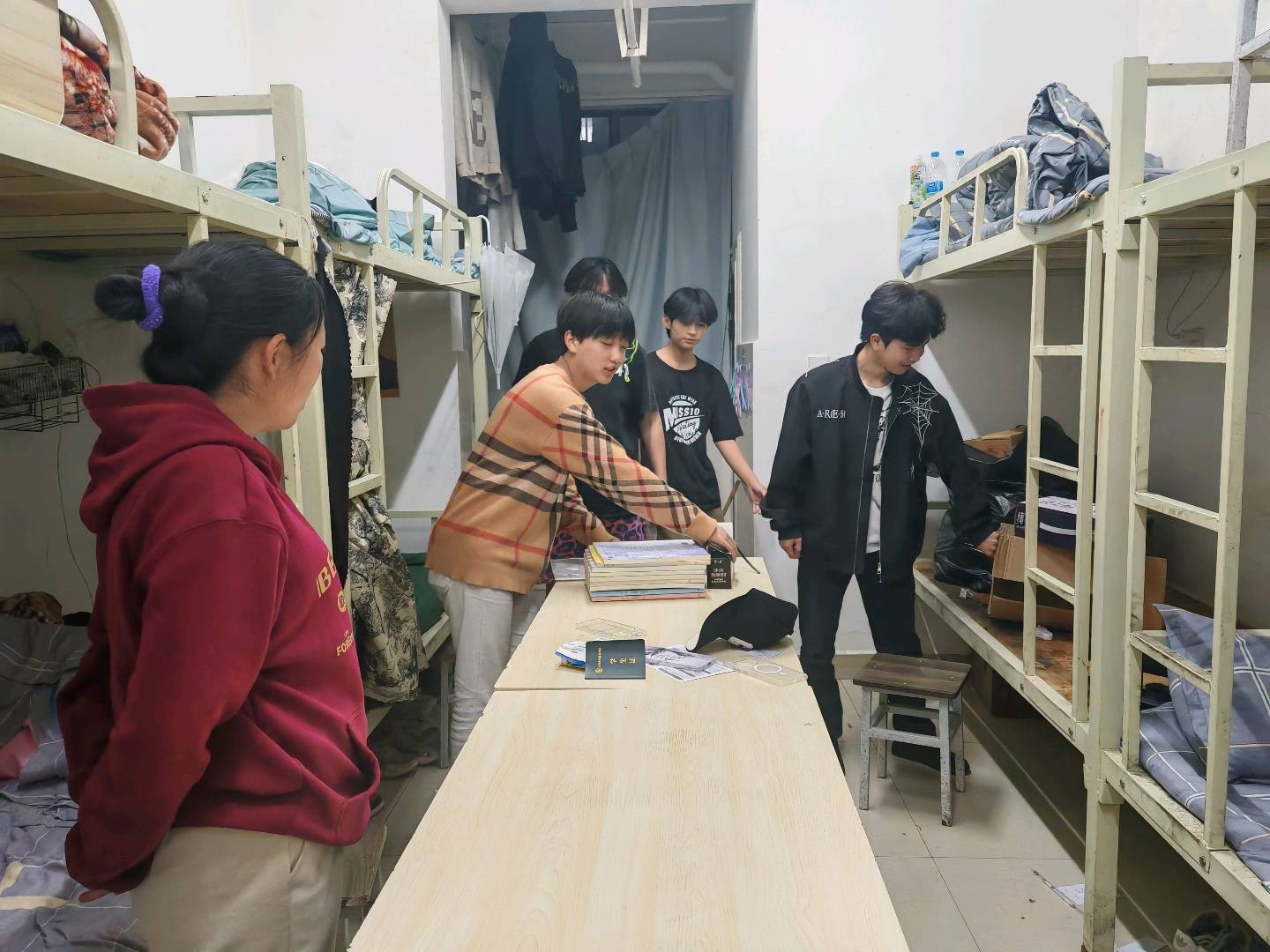 1761906817609015834.jpg a4f22b0559556c1020a5aab3f5d0786.jpg